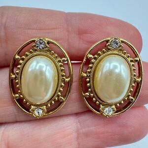 Vintage 1928 Faux Pearl Cabochon Earrings Romantic Ornate Bridgerton Revival